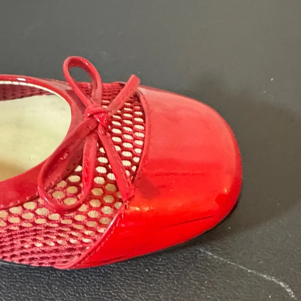 Taryn Rose Vibrant Red Mesh Flats - Picture 5 of 7